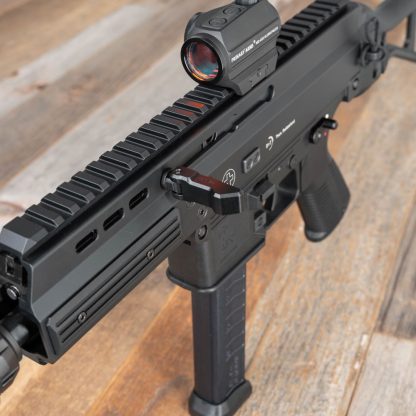 HBI-BT-APC-EXTENDED-FOLDING-CHARGE-HANDLE_INSTALLED_5