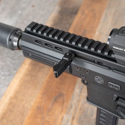 HBI-BT-APC-EXTENDED-FOLDING-CHARGE-HANDLE_INSTALLED_6