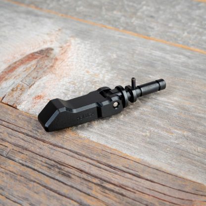 HBI-BT-APC-EXTENDED-FOLDING-CHARGE-HANDLE_OPEN